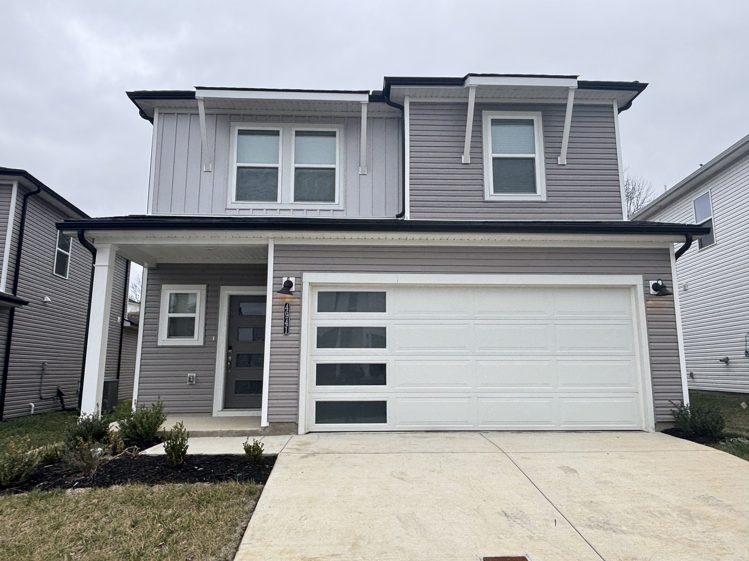 279 Claremont Ct